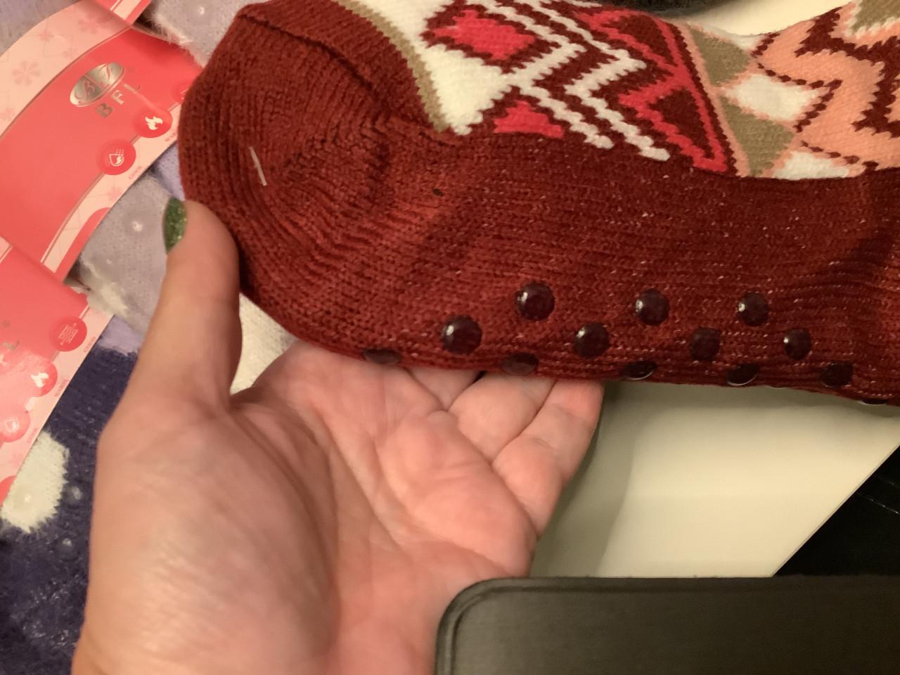 Partij leuke fluffy huissokken. (Partij 257)