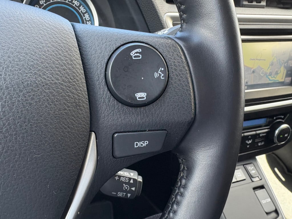Toyota Auris touring sports 1.8 hybrid lease top 5 editie