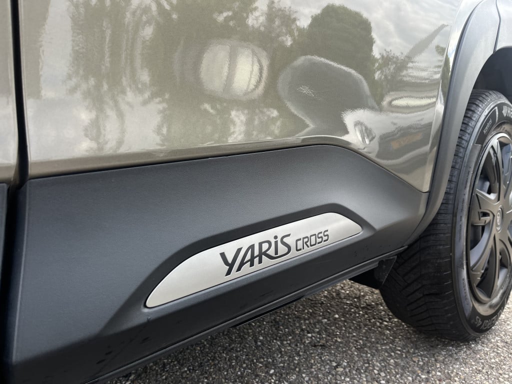 Toyota Yaris Cross 1.5 hybrid comfort | carplay | camera | acc | climate