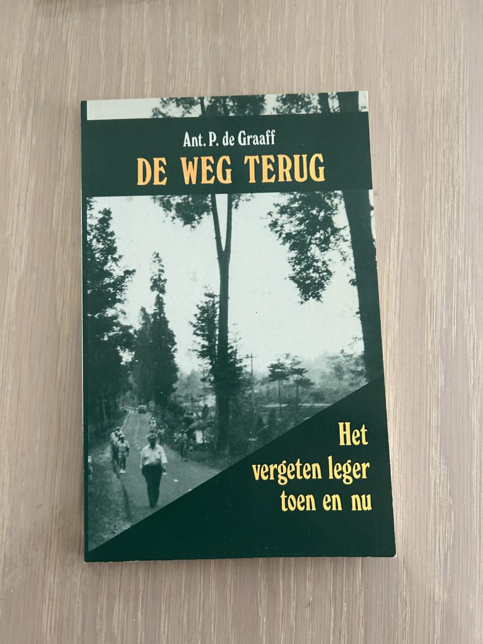 Party militaire boeken