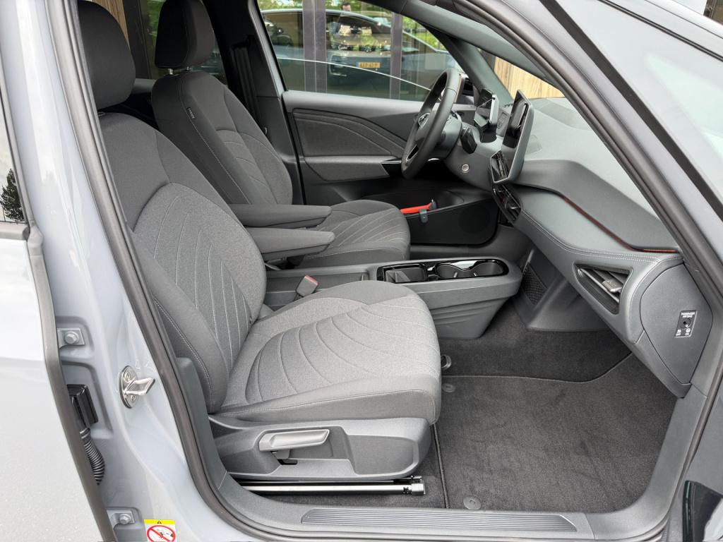 Volkswagen Id.3 pro limited edition 59 kwh | black edition | trekhaak | rij
