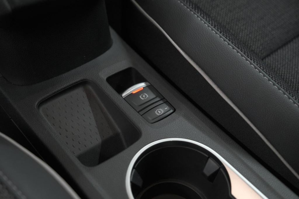 Renault Captur 1.6 e-tech plug-in hybrid 160 techno | camera | navigatie | 