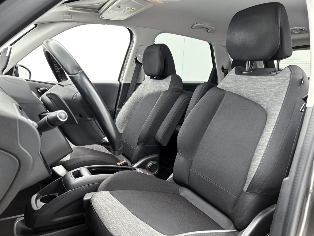 Citroen C4 Picasso 130 pk feel automaat | rijklaar | trekhaak  | keyless en