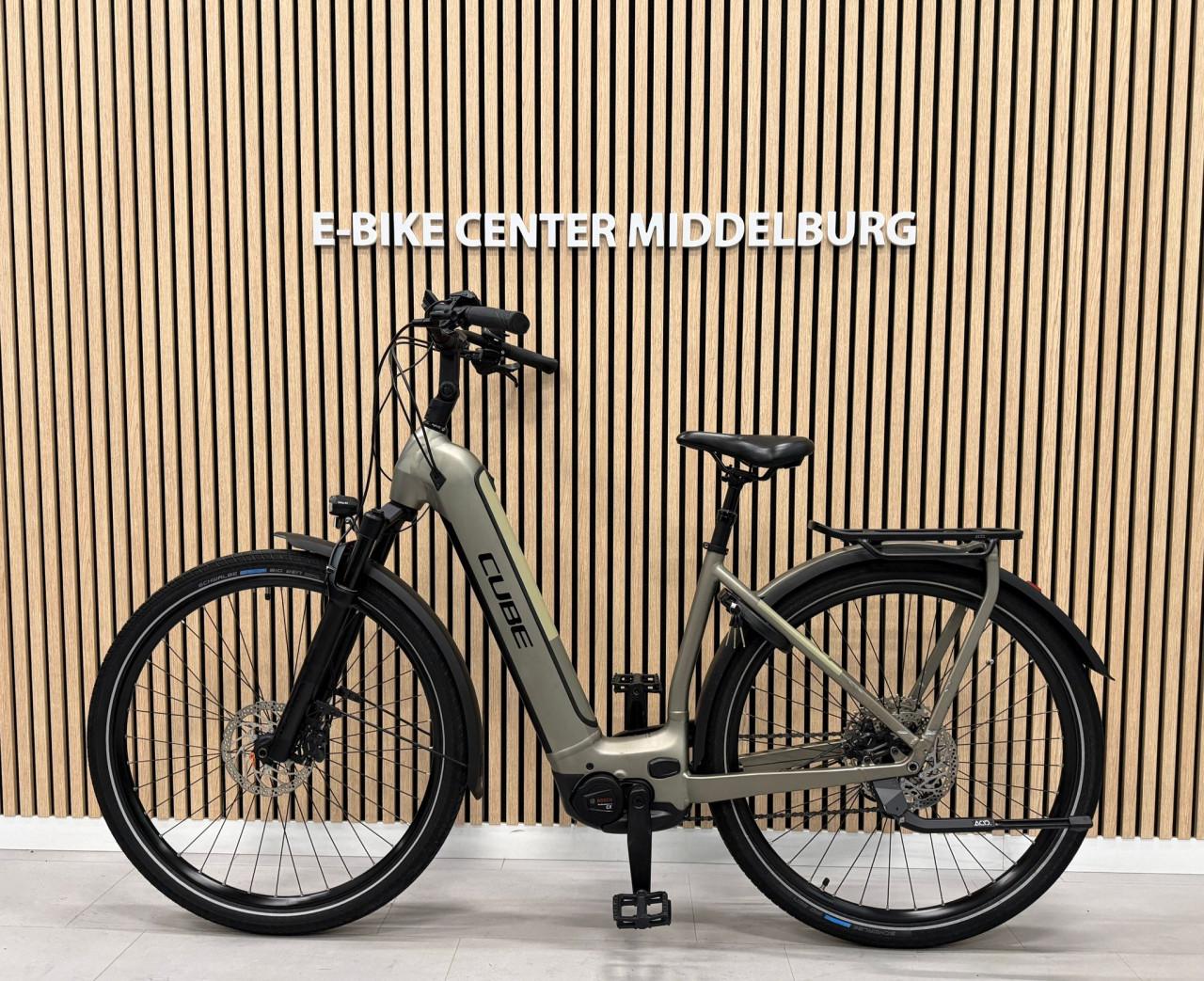 Cube Kathmandu Bosch Performance Line CX 85Nm 750Wh 50CM Kiox