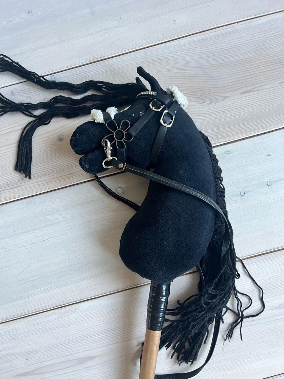Leuk stokpaardje, kleine hobbyhorse zgan