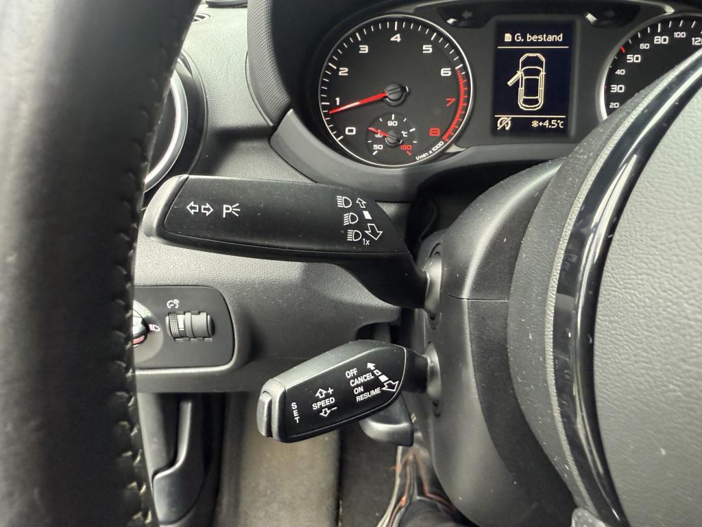 Audi A1 1.4 tfsi 150pk automaat ambition s-line business 3-drs