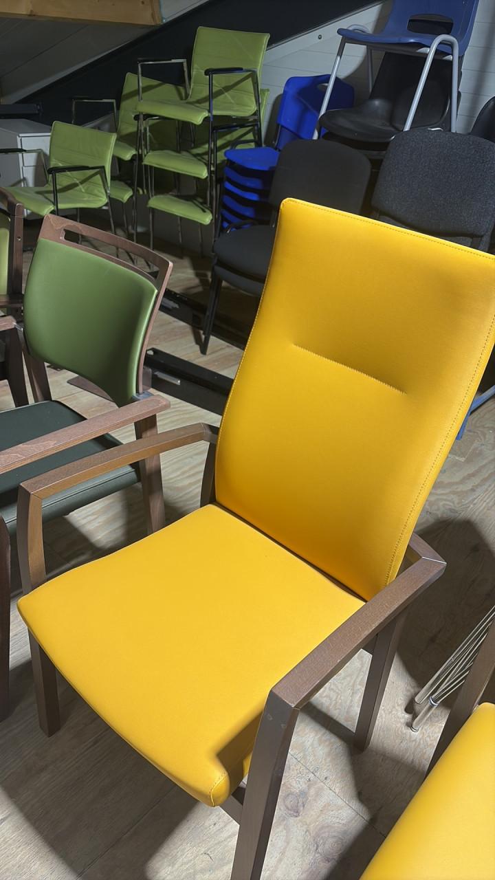 Stoelen kush en co