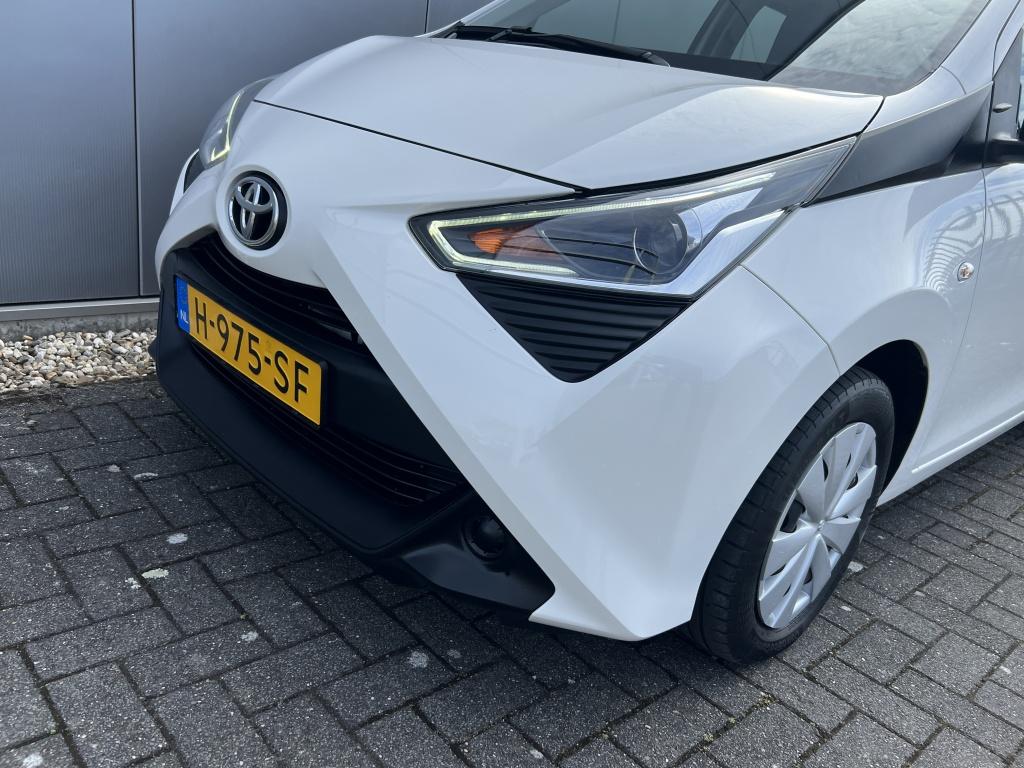 Toyota Aygo 1.0 vvt-i x-fun