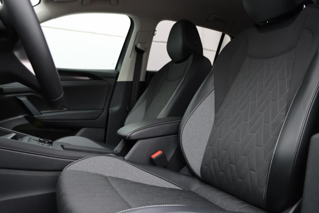 Volkswagen Tiguan 1.5 etsi life edition 130pk dsg7