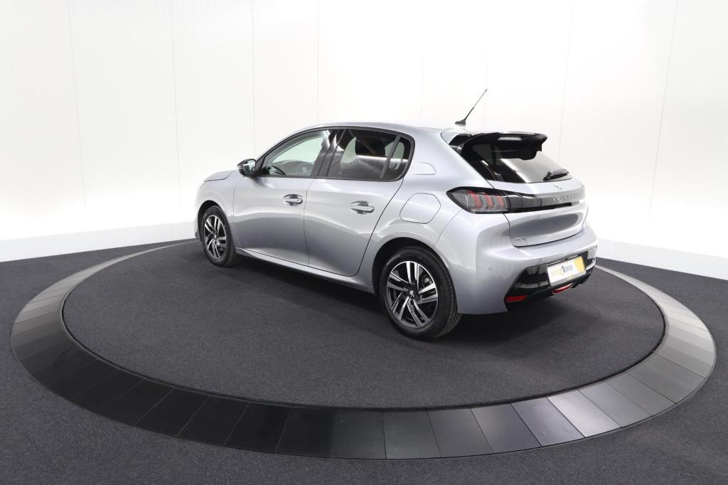 Peugeot 208 puretech 100 eat8 allure pack | camera | navigatie | apple carp