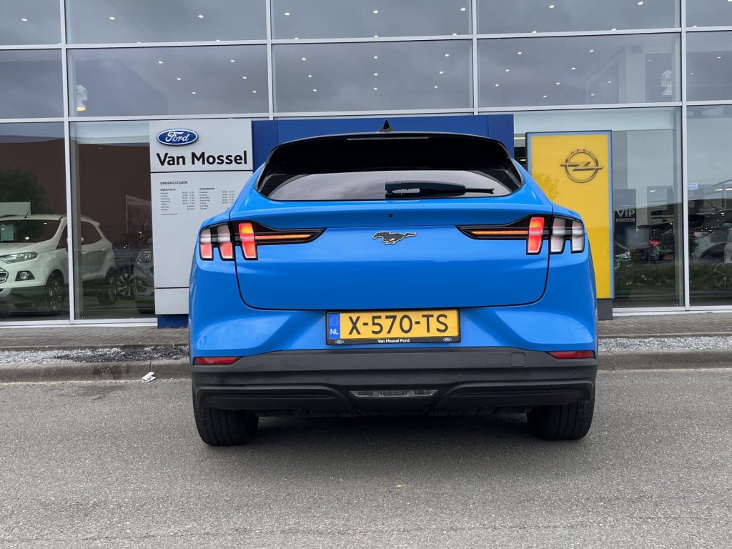 Ford Mustang Mach-e extended rwd 98 kwh | adaptive cruise control | technol