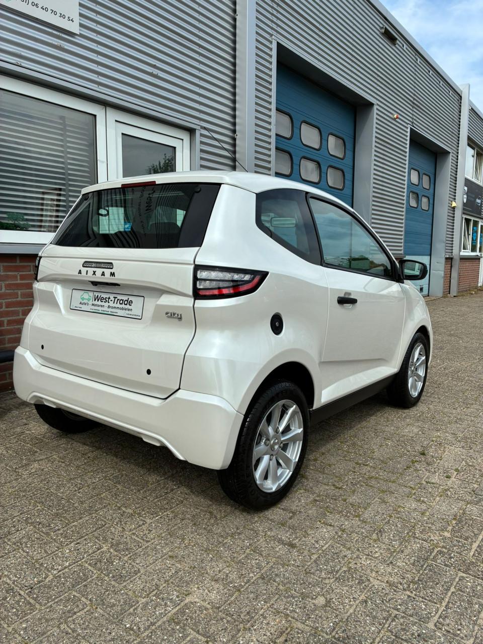 Aixam City  | Brommobiel | 2024 | wit Parelmoer | Gratis bezorging