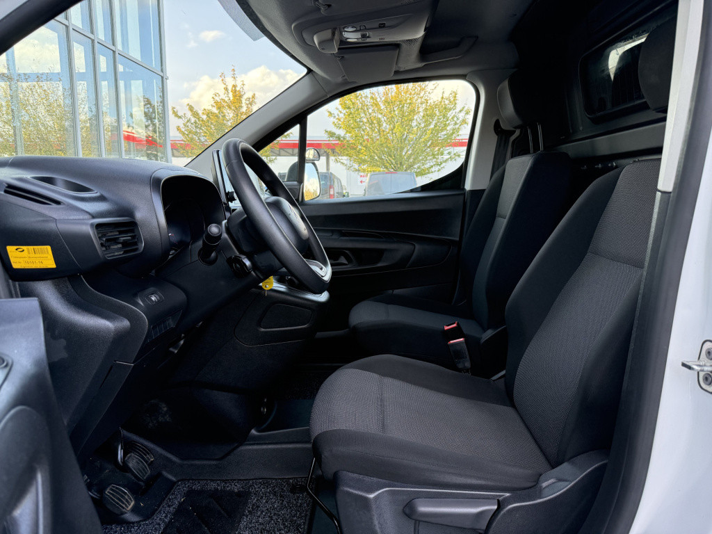 Citroen Berlingo 1.5 bluehdi club | nl-auto | 1e eig | trekhaak | navi | ca