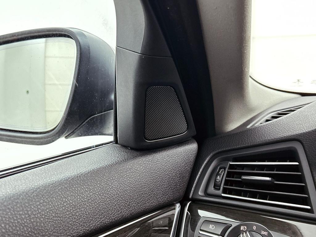 BMW 5 Serie 523i high executive | schuif/kanteldak |