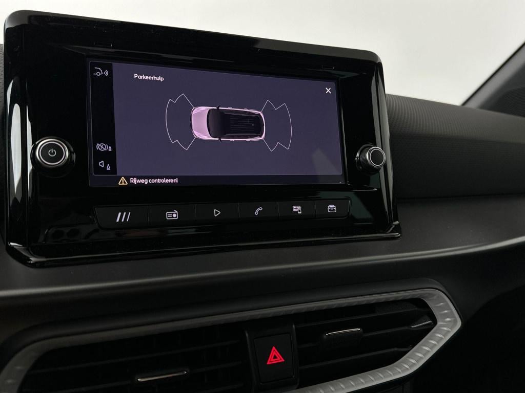 Seat Arona fr business connect 1.0 ecotsi 85 kw / 115 pk suv