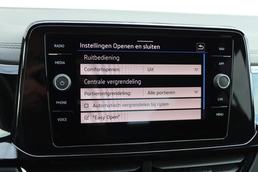 Volkswagen T-roc 1.5 tsi r-line 150pk dsg7