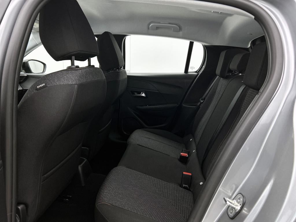 Peugeot 208 100 pk style | rijklaar | parkeersensoren | navigatie | led kop