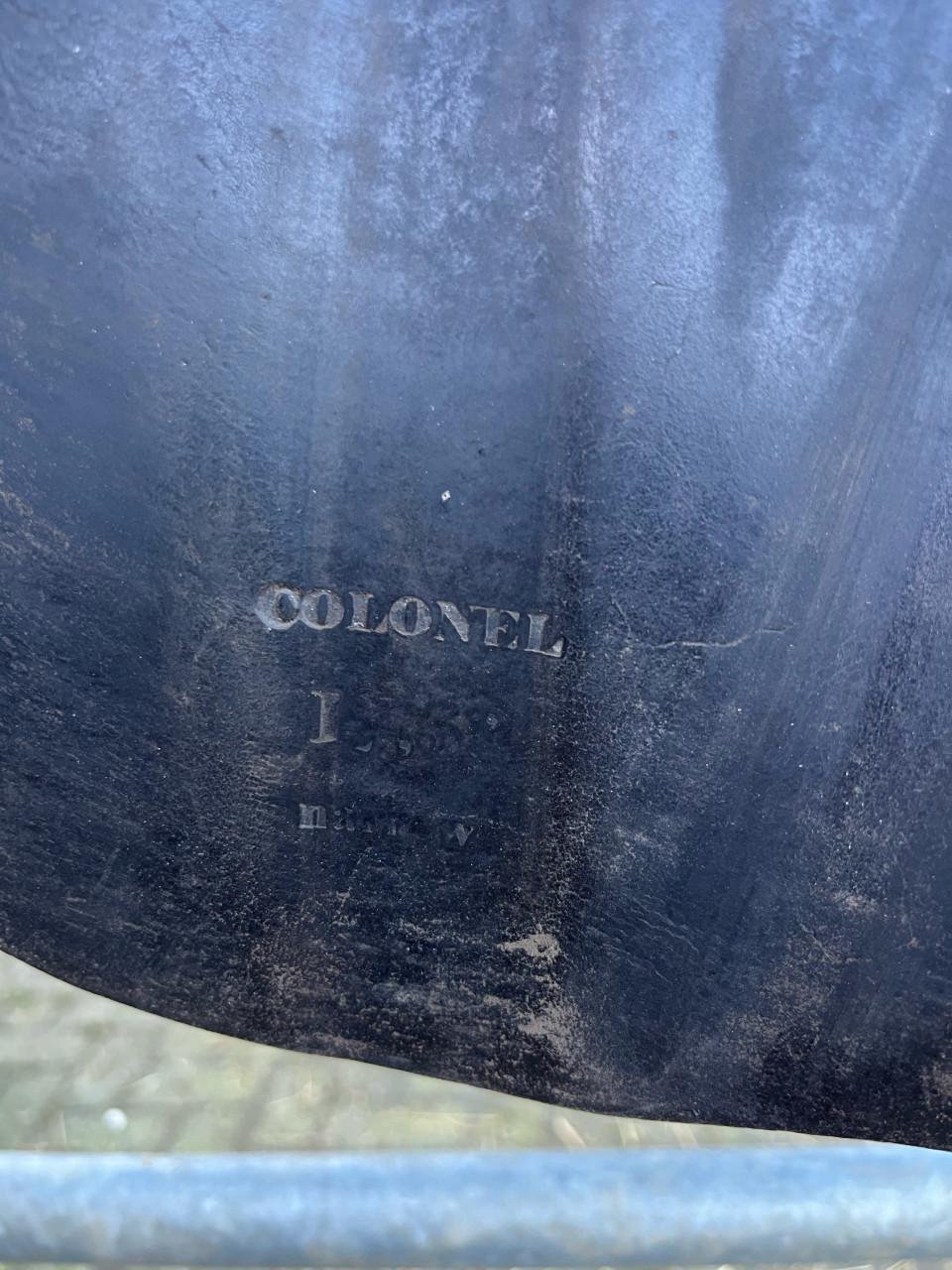 Dressuurzadel 18 inch brede boom