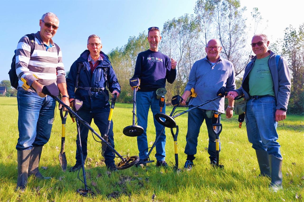Metaaldetectie workshops op boomgaarden, akkers en weilanden