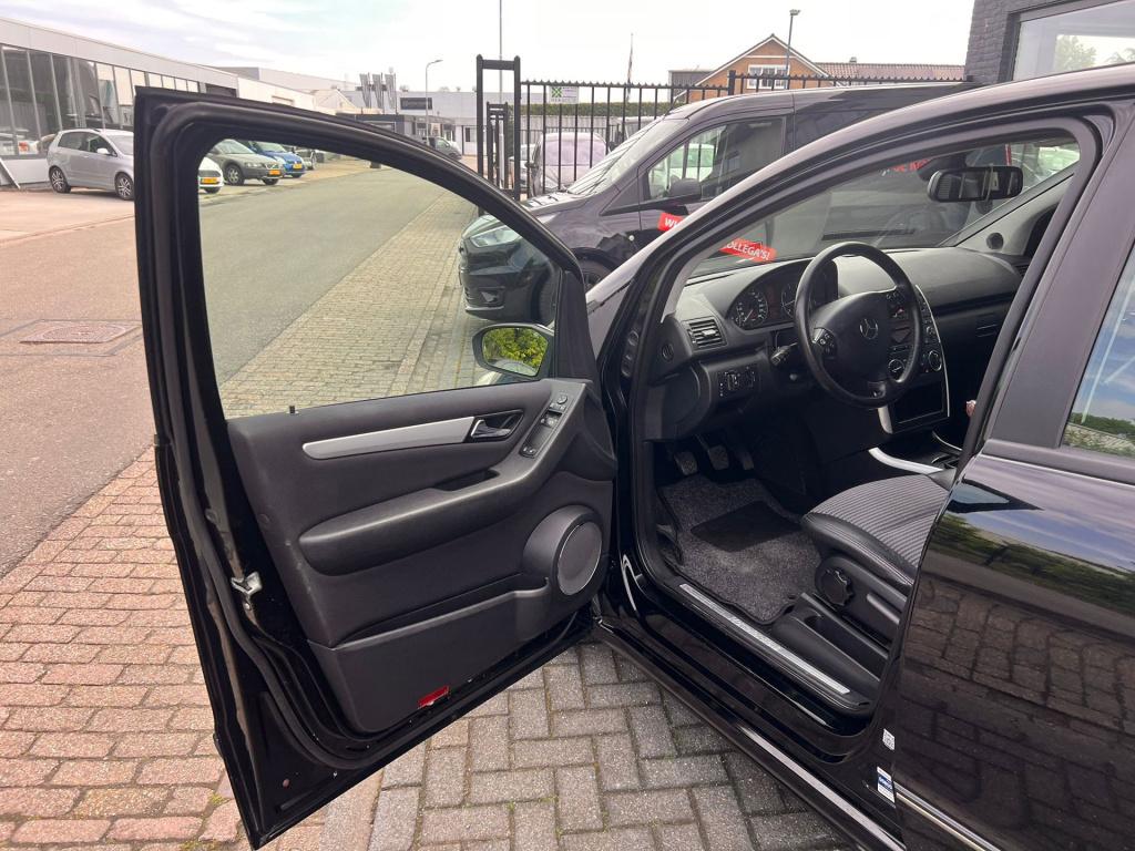 Mercedes-Benz A-Klasse 150 avantgarde meeneemprijs!