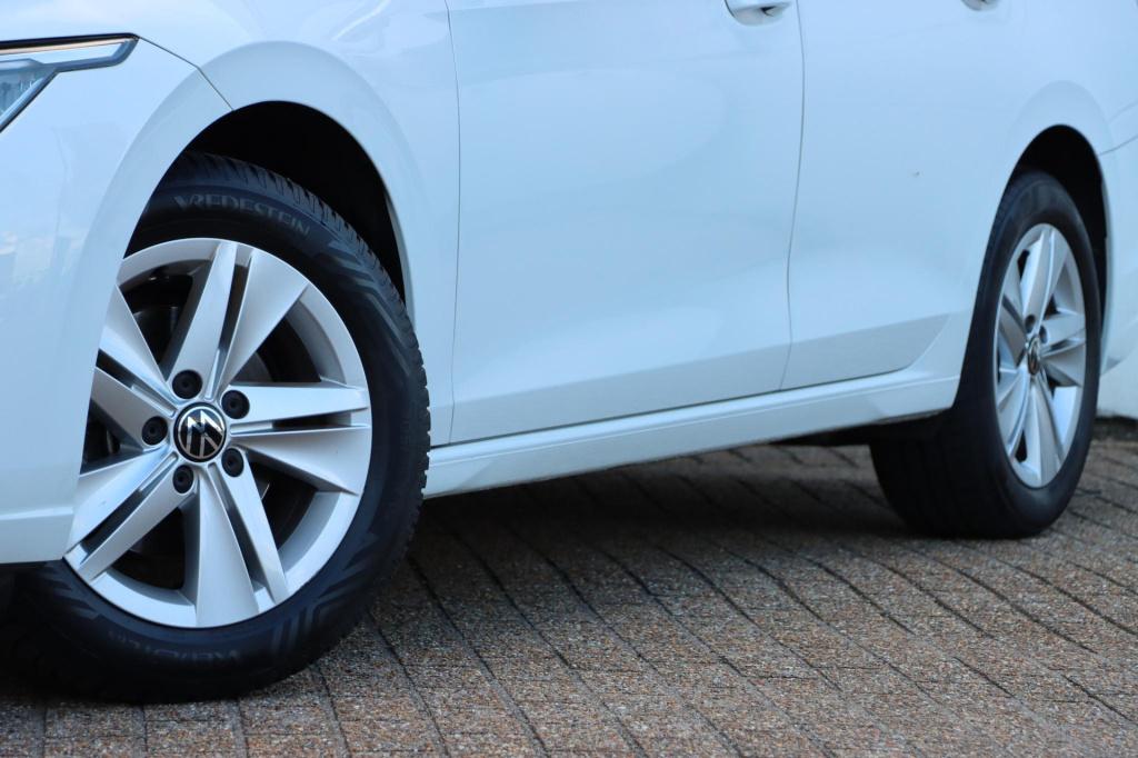 Volkswagen Golf variant 1.0 tsi life business 110pk