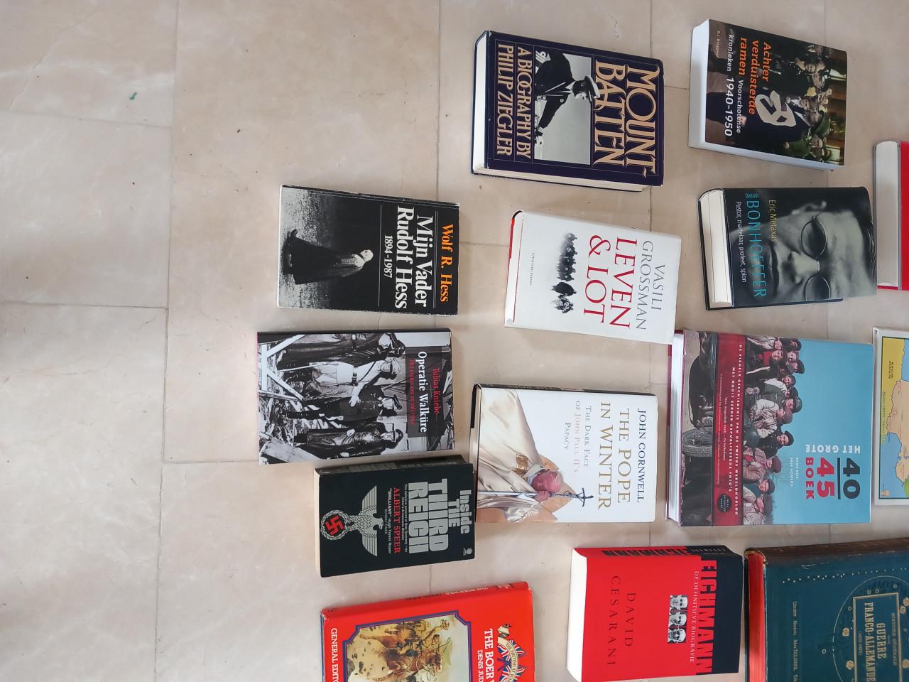 Partij boeken oa 2e wereldoorlog