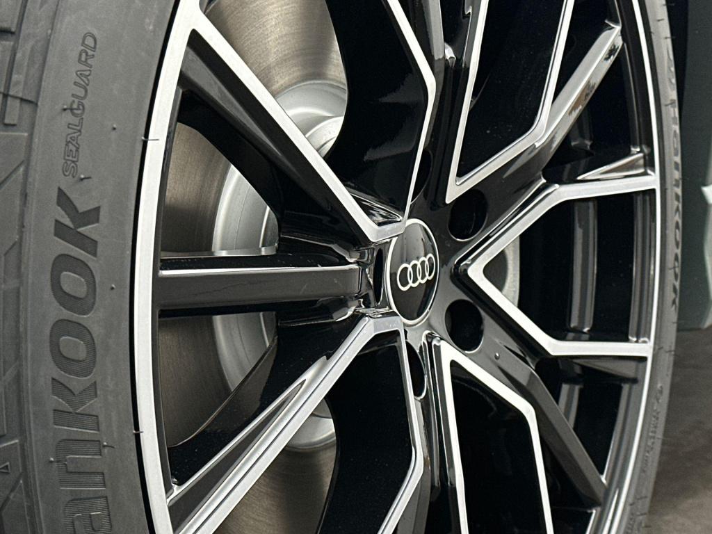 Audi Q4 Sportback E-tron s edition quattro performance 82 kwh