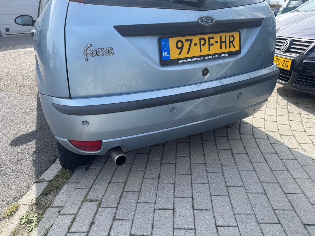 Ford Focus 1.6-16v futura/lees tekst/inruilkoopje/zo mee!/handel/export/