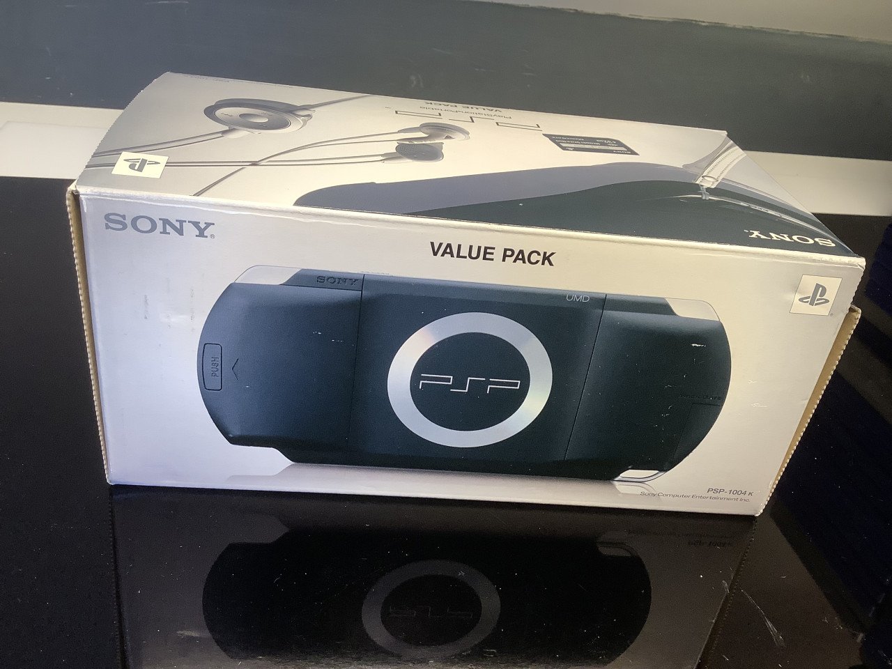Sony PSP Value Pack PSP-1004, compleet en met veel spellen. Originele doos.