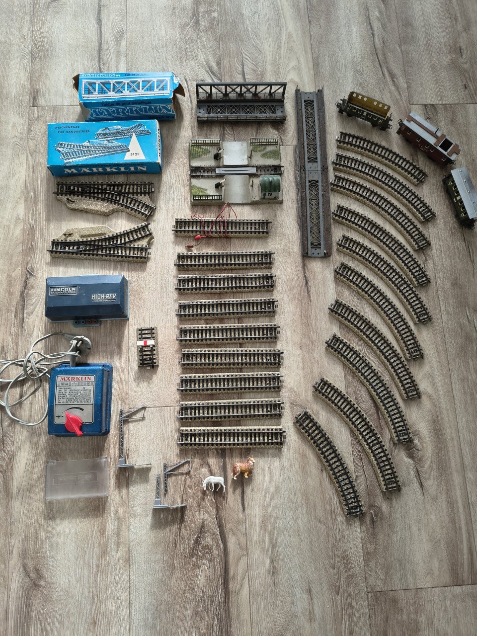 Grote set Märklin HO wissels, spoor, treintjes en meer! Set.