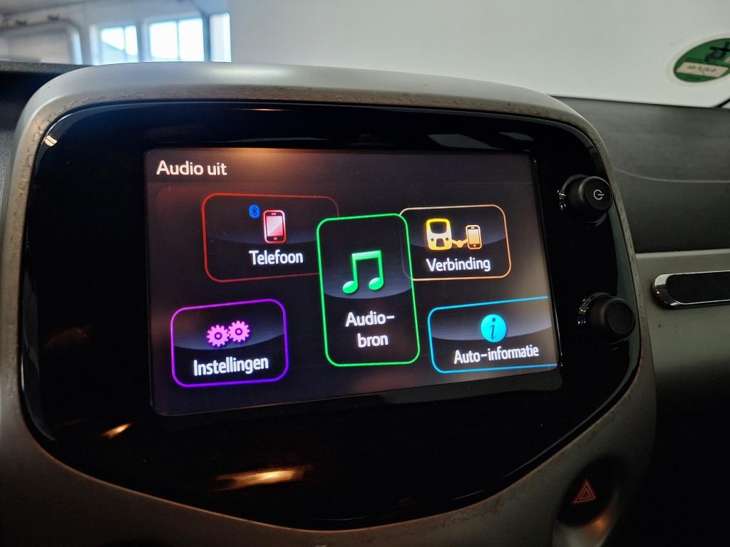 Toyota Aygo 1.0 vvt-i x-play