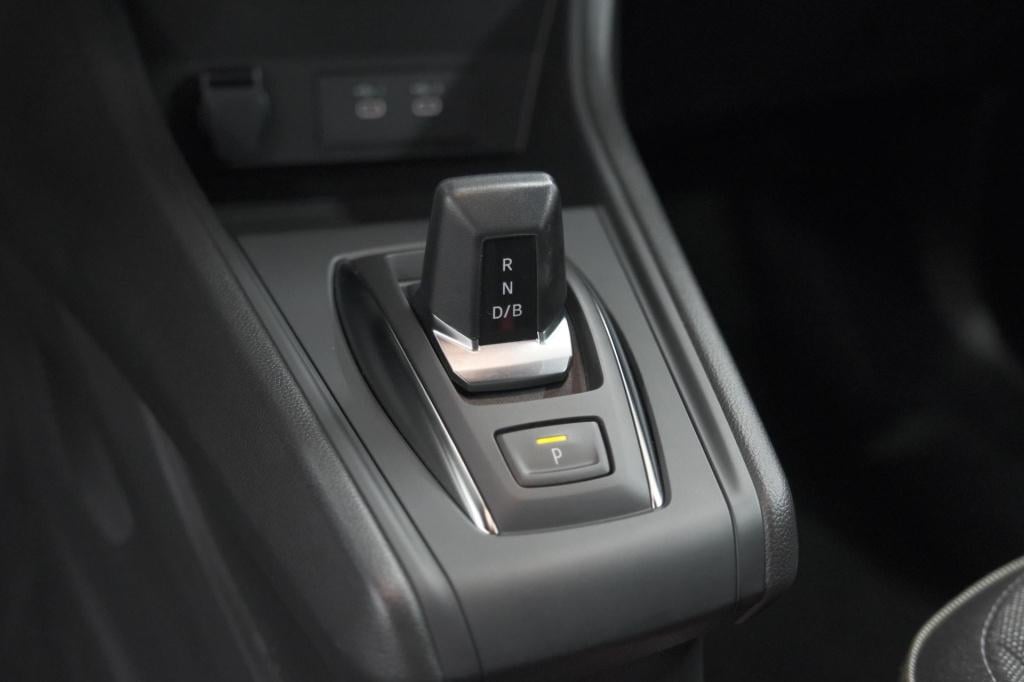 Renault Captur 1.8 e-tech full hybrid 160 techno | pack winter | adaptieve 