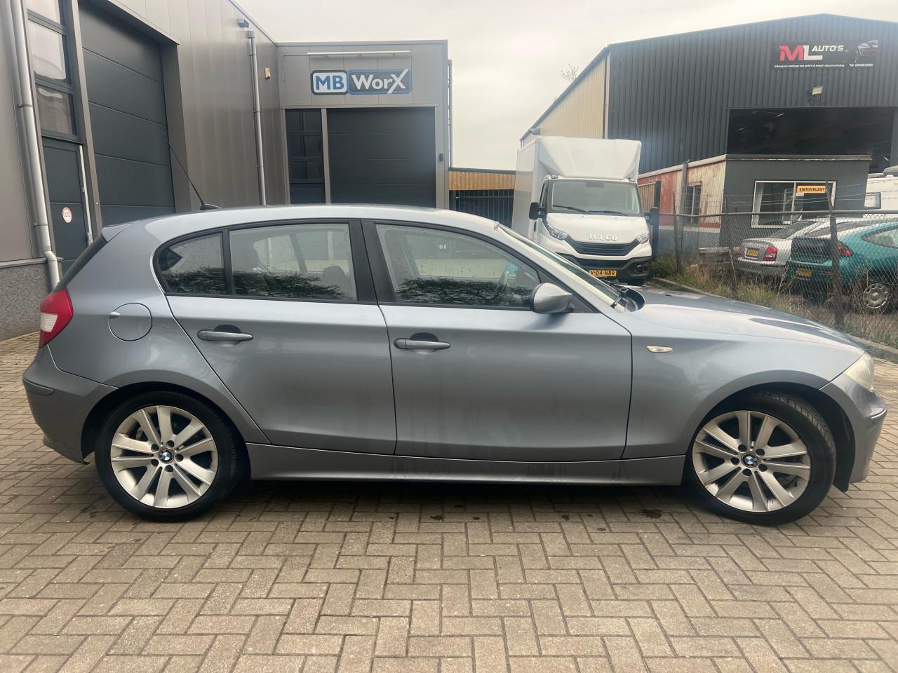 BMW 1-Serie 118i High Executive