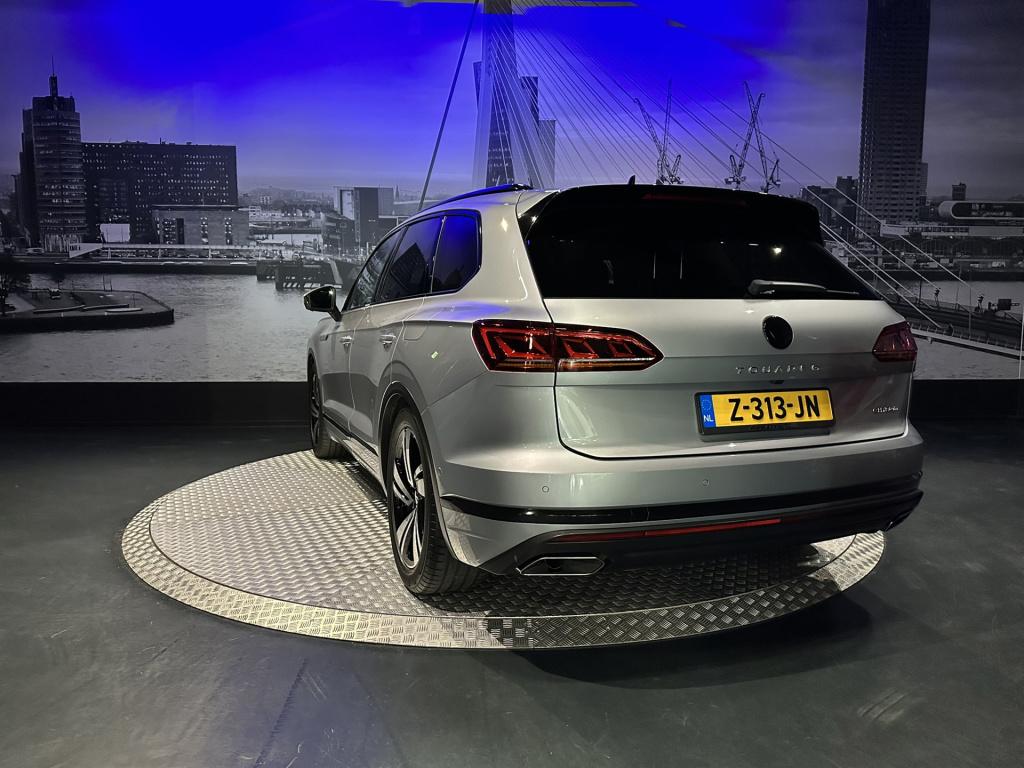 Volkswagen Touareg 3.0 tsi ehybrid 4motion atmosphere *luchtvering*trekhaak
