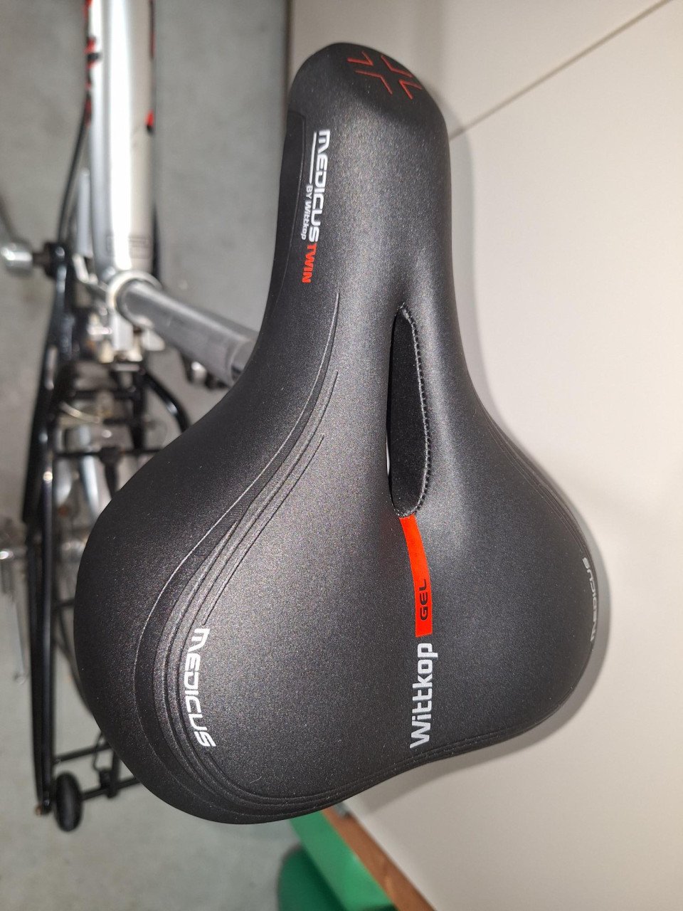 2 vouwfietsjes buzbike