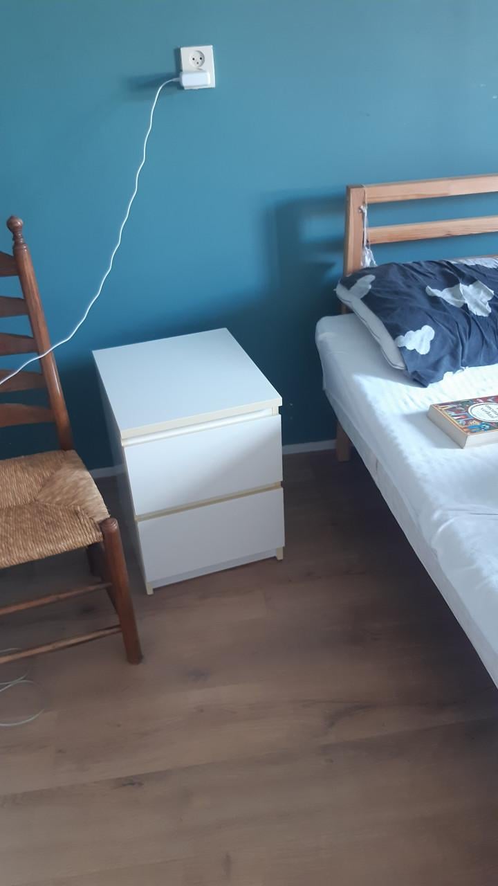 Verschillende kasten gratis meenemen