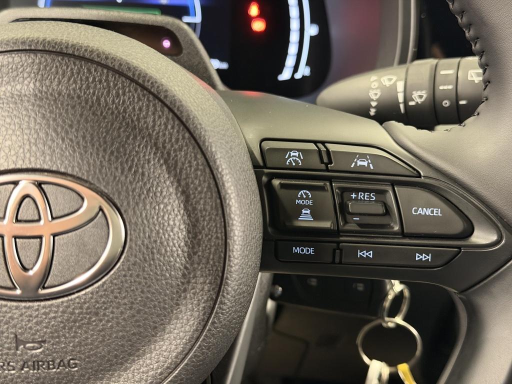 Toyota Aygo X hybrid 115 play