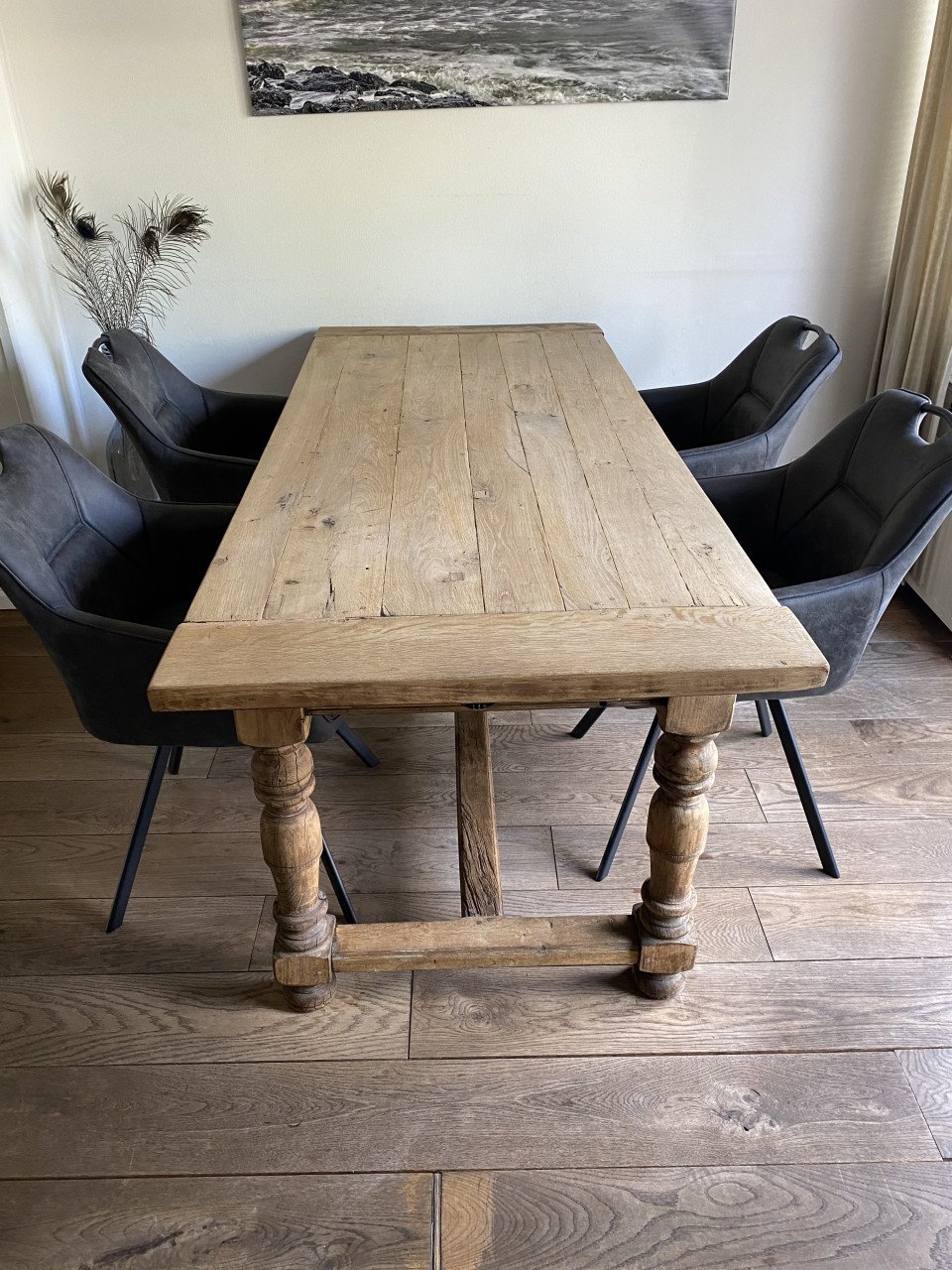 Zware antieke eettafel, 2.00 mtr x 83 cm x 78 cm