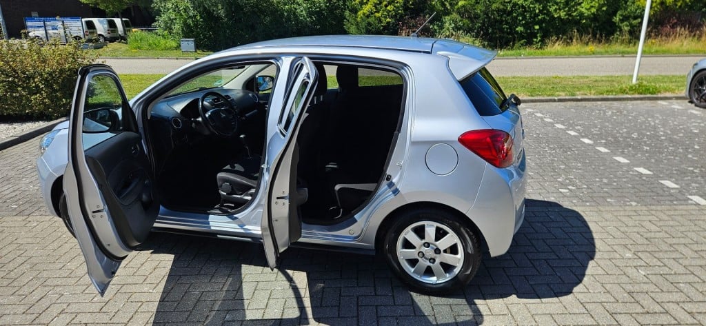 Mitsubishi Space Star 1.0 bright / nl auto / nap / 94745 km ! 1:25 !!