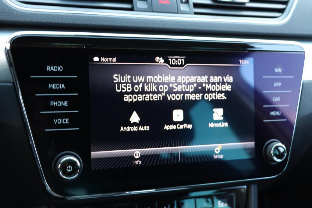 Skoda Superb combi 1.4 tsi iv business edition plus dsg6 218pk