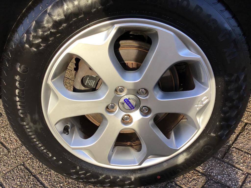 Volvo XC60 2.0 t5 fwd summum