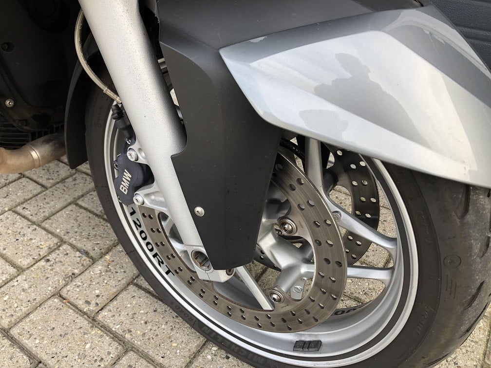 Keurige BMW R1200RT uit 2005 met 122dkm, ABS, kofferset, rijklaar €3750,-