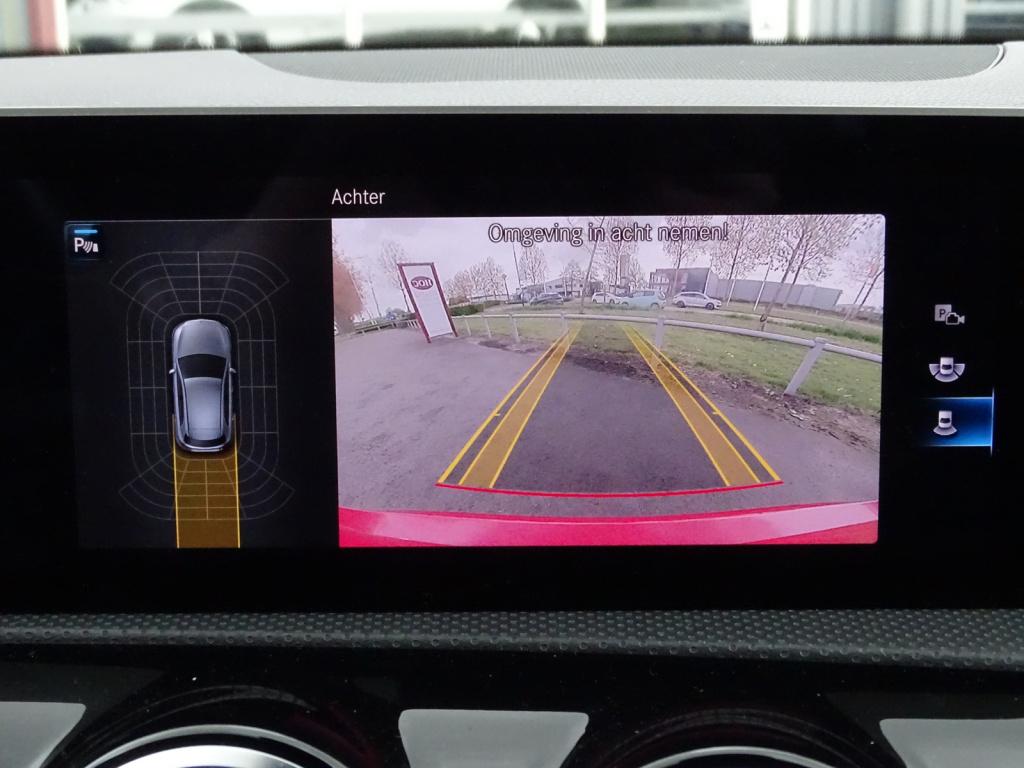 Mercedes-Benz A-Klasse 200 business solution plus upgrade | camera | led | 