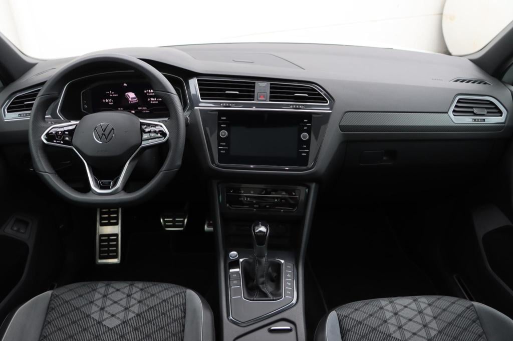 Volkswagen Tiguan 1.4 tsi ehybrid r-line business+ 245pk dsg6 | soh 90% |