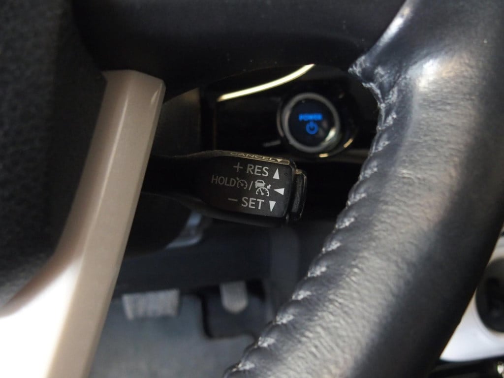 Toyota Prius 1.8 active, navigatie, acc, camera,
