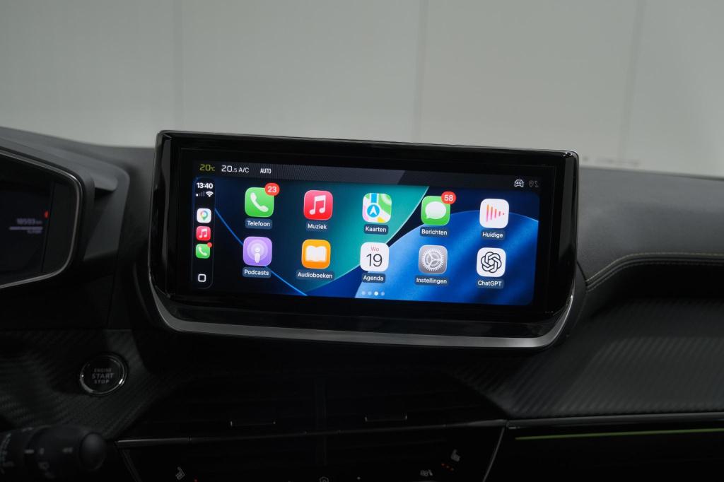 Peugeot 208 1.2 hybrid 145 e-dcs6 gt | alcantara pakket | camera | apple ca