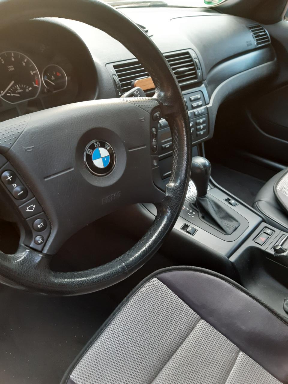 BMW318