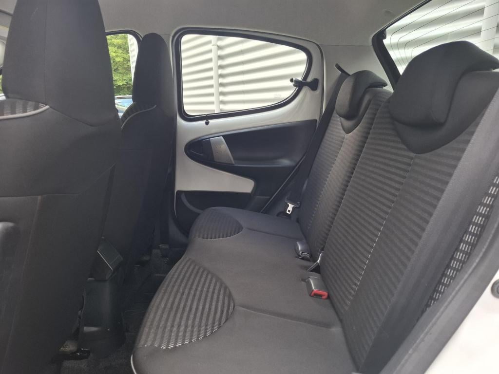 Peugeot 107 1.0i 12v active premium automaat 5-drs