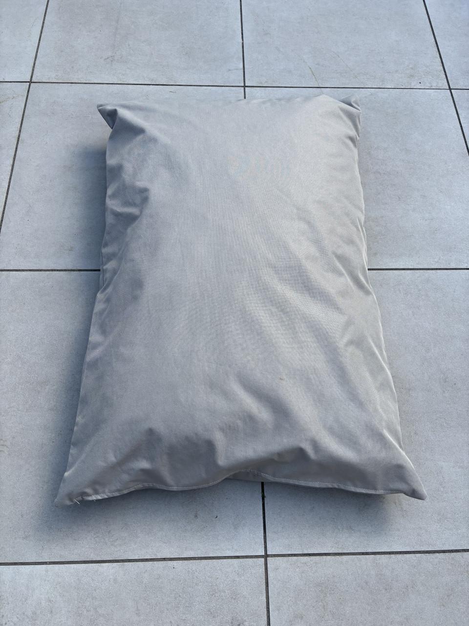 Hondenkussen Outdoor taupe 100 x 70 x 10 cm