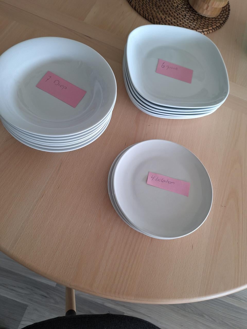 Witte verschillende borden